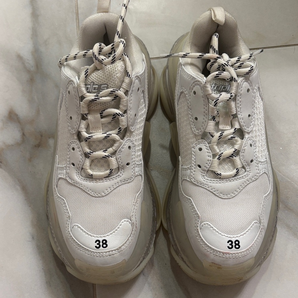 White Triple S Balenciaga Sneakers *dust bag included*